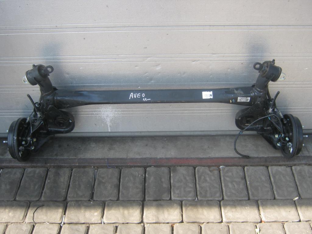 задняя балка подвески