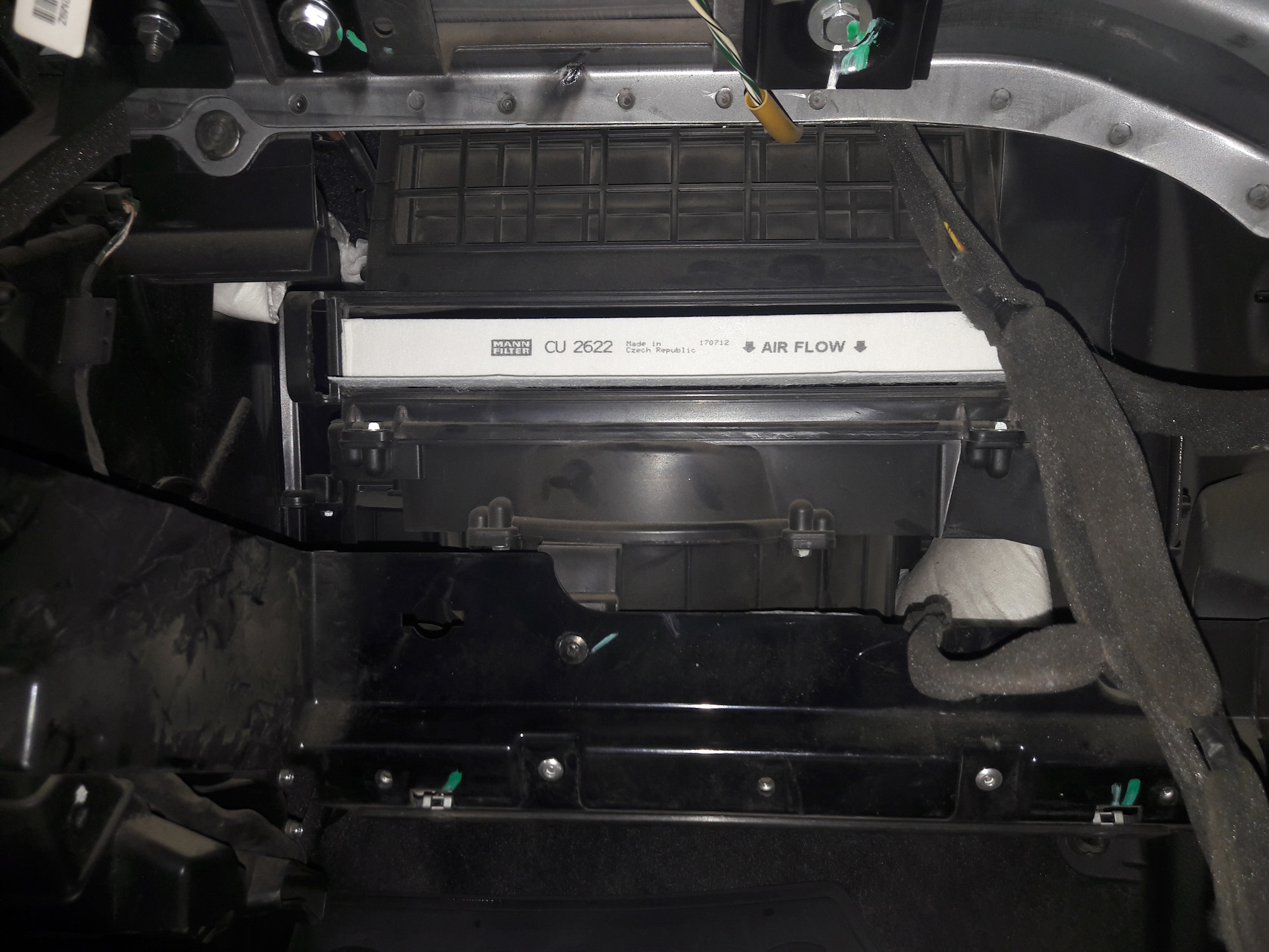 замена салонного фильтра шевроле каптива