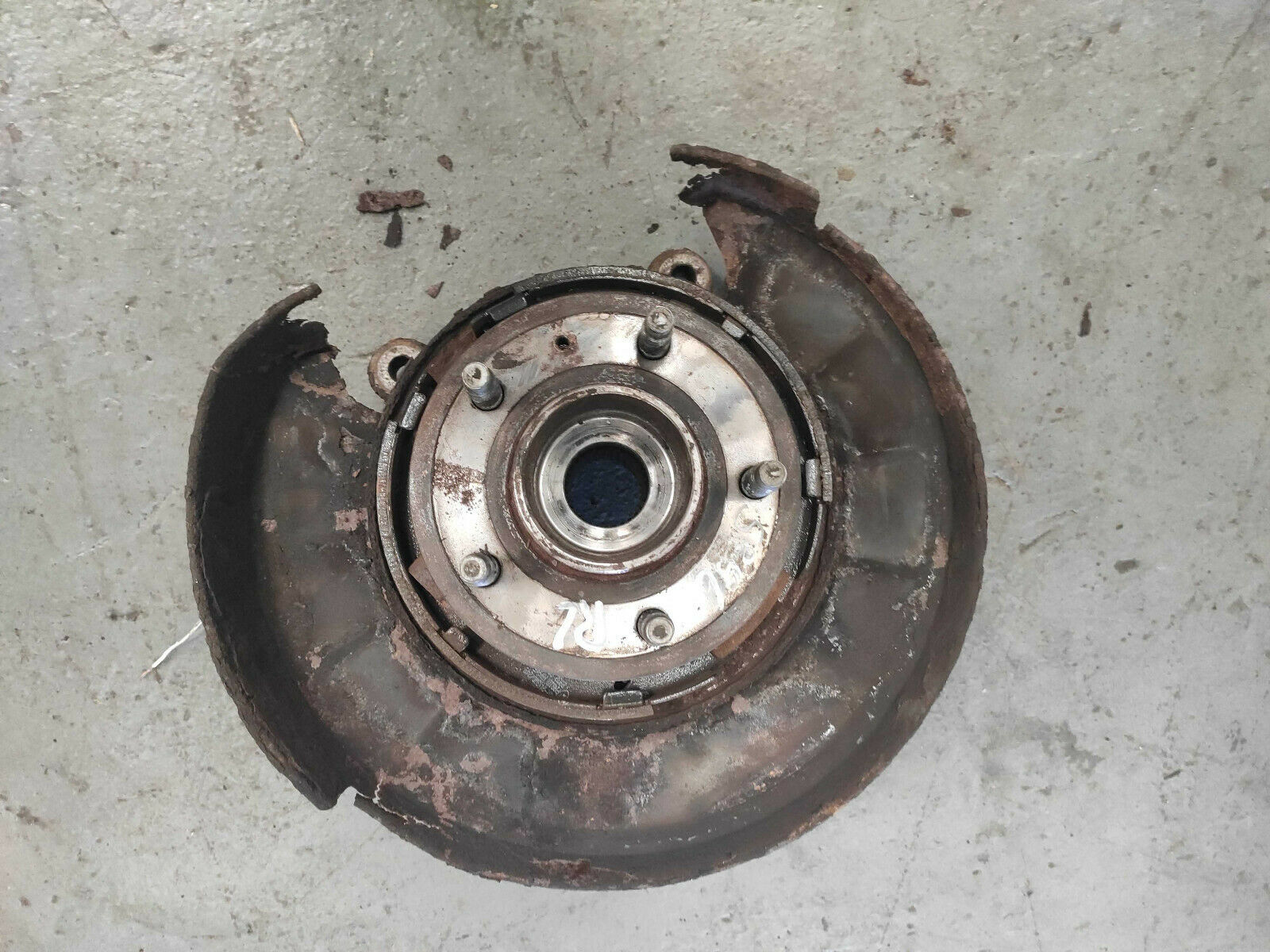 старая ступица каптива