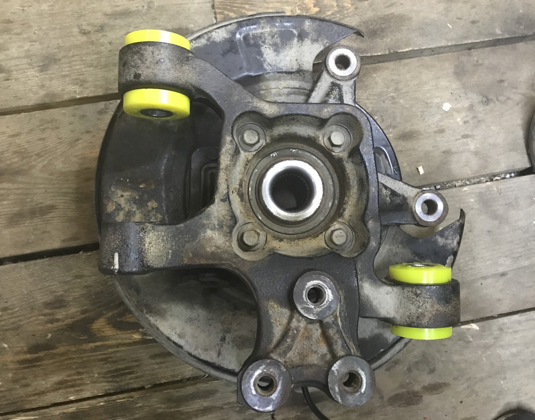 ступица с новыми сайленблоками