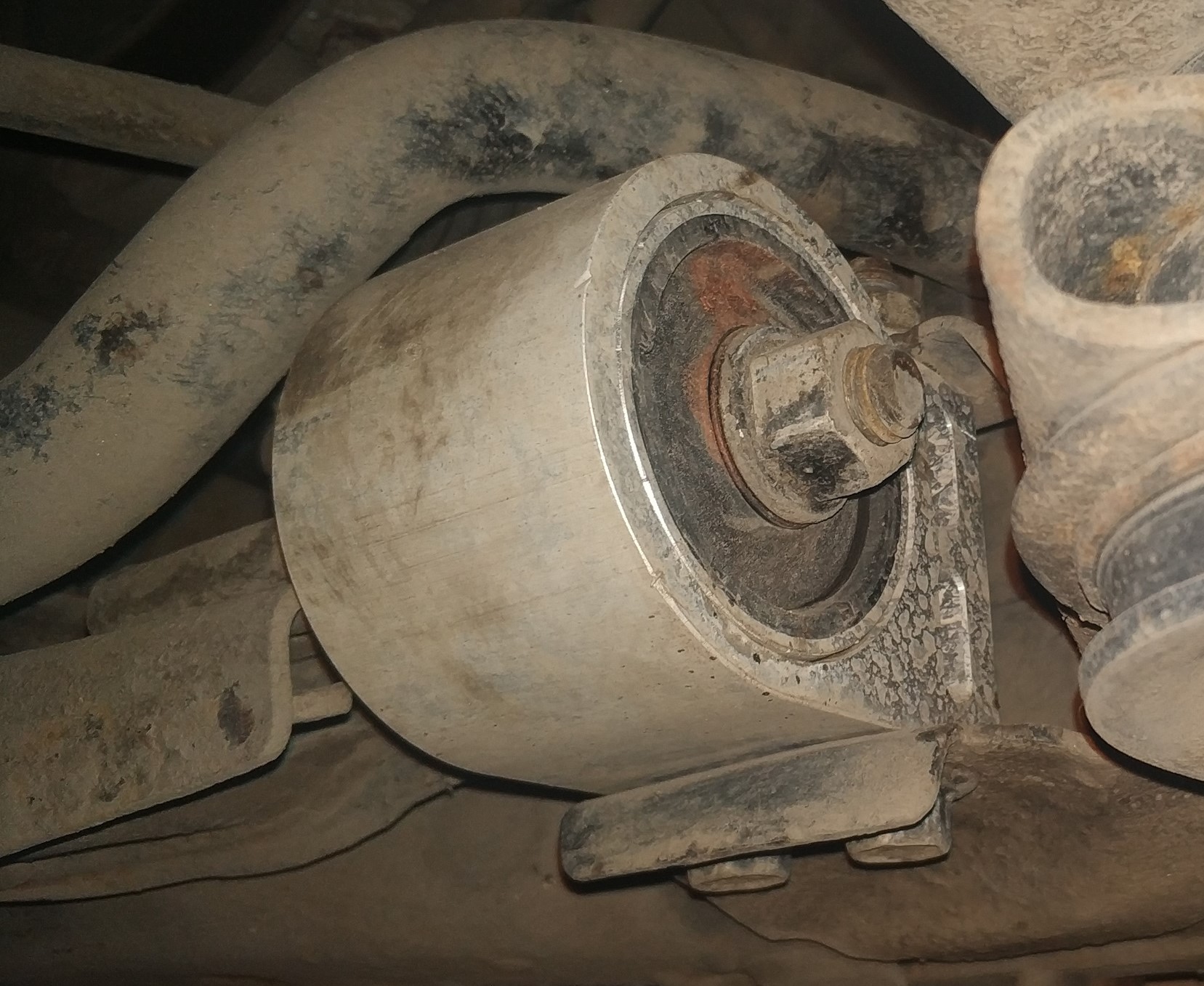 сайлентблок рычага Каптива