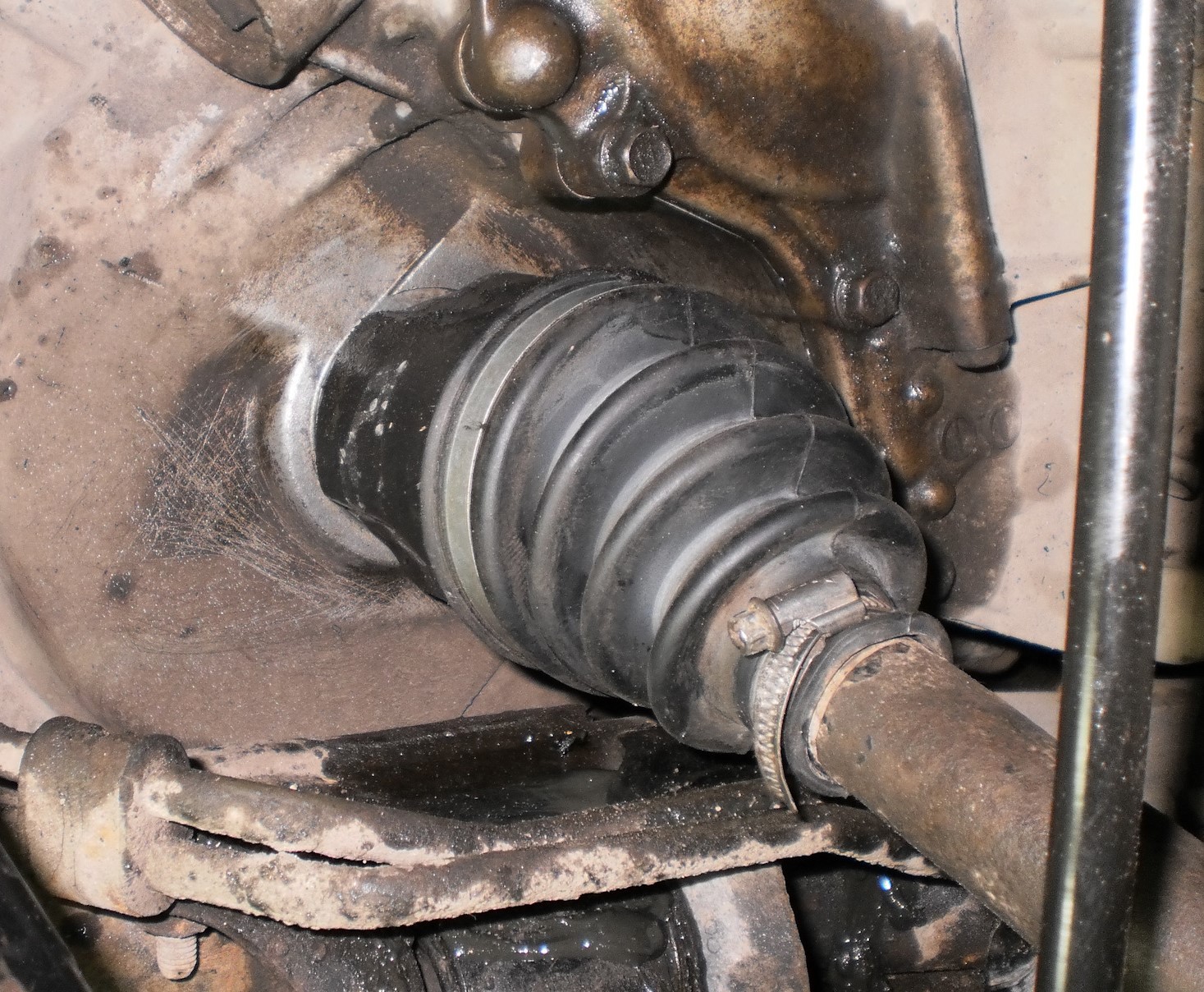 Замена пыльника ШРУСа Шевроле Каптива