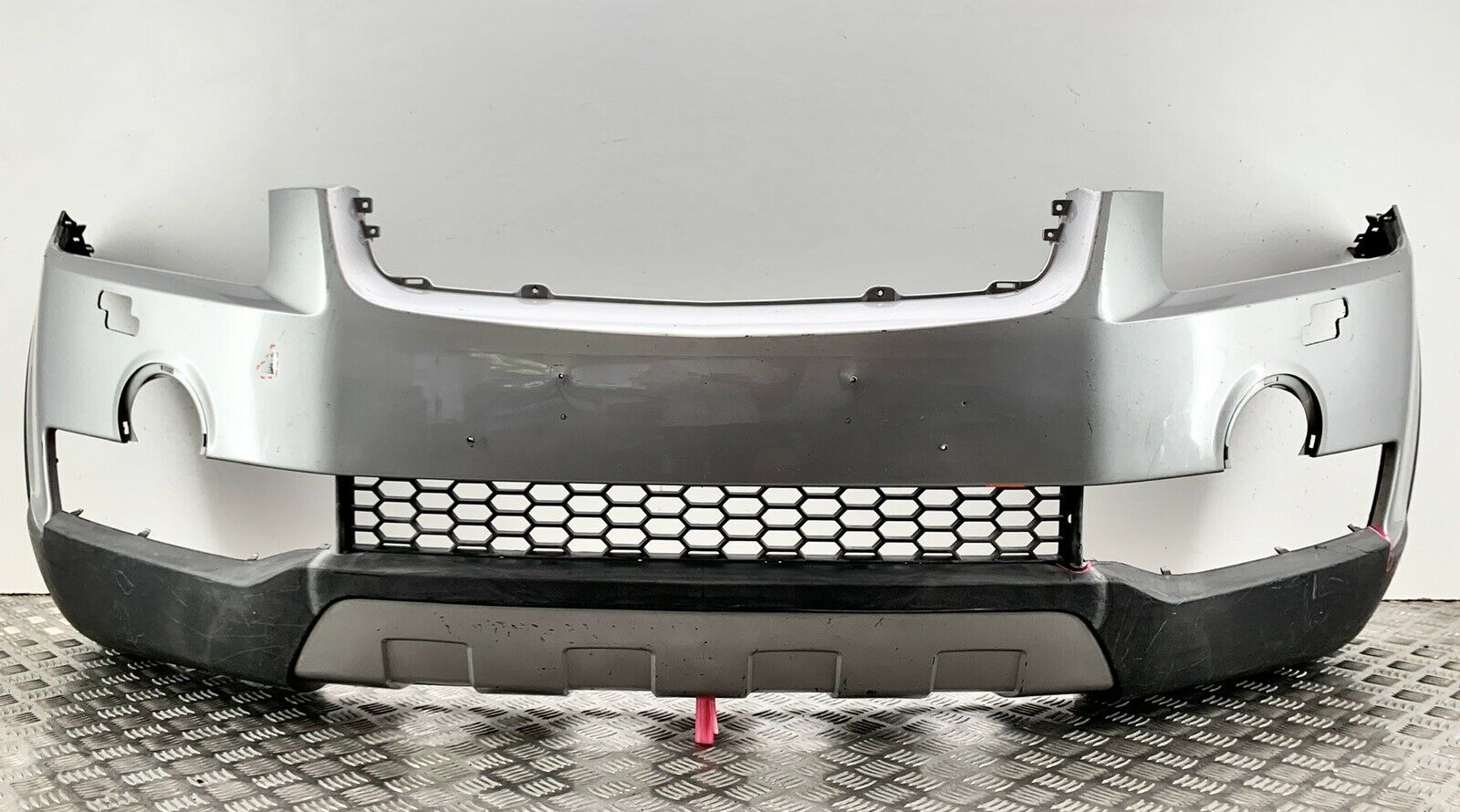 поврежденный бампер Каптива