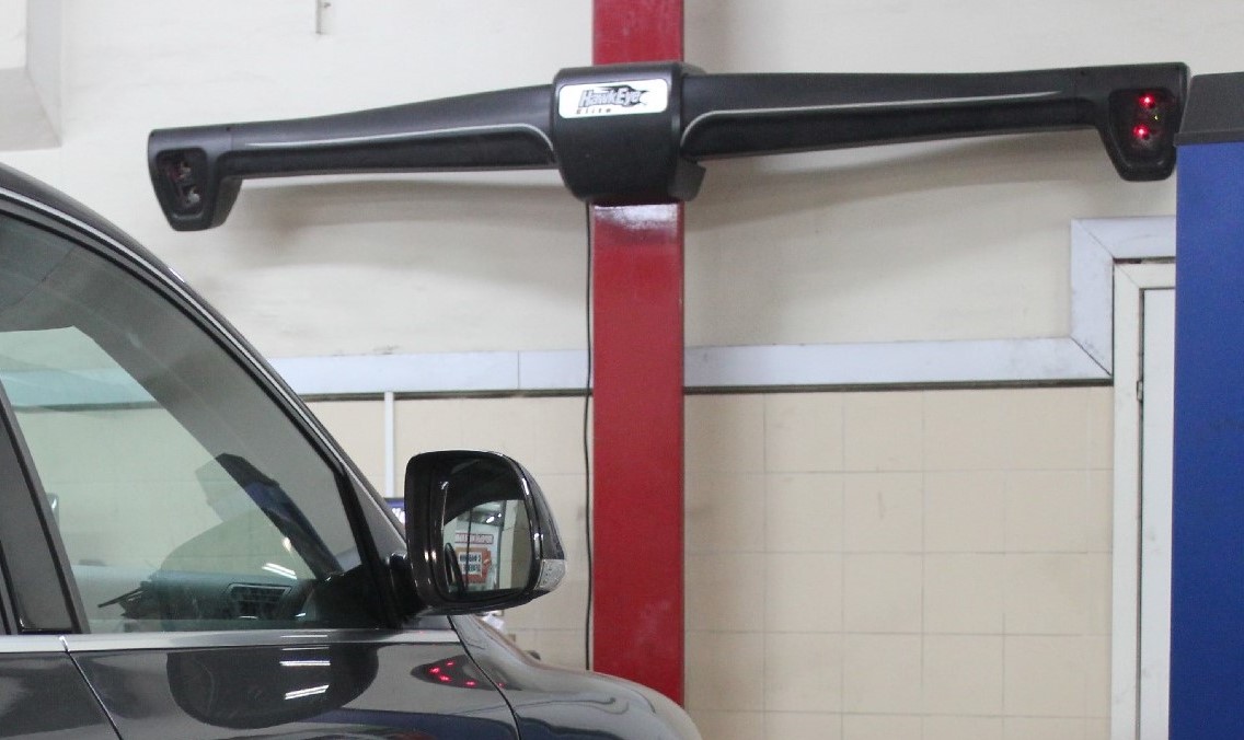 3 д стенд Сход-развала