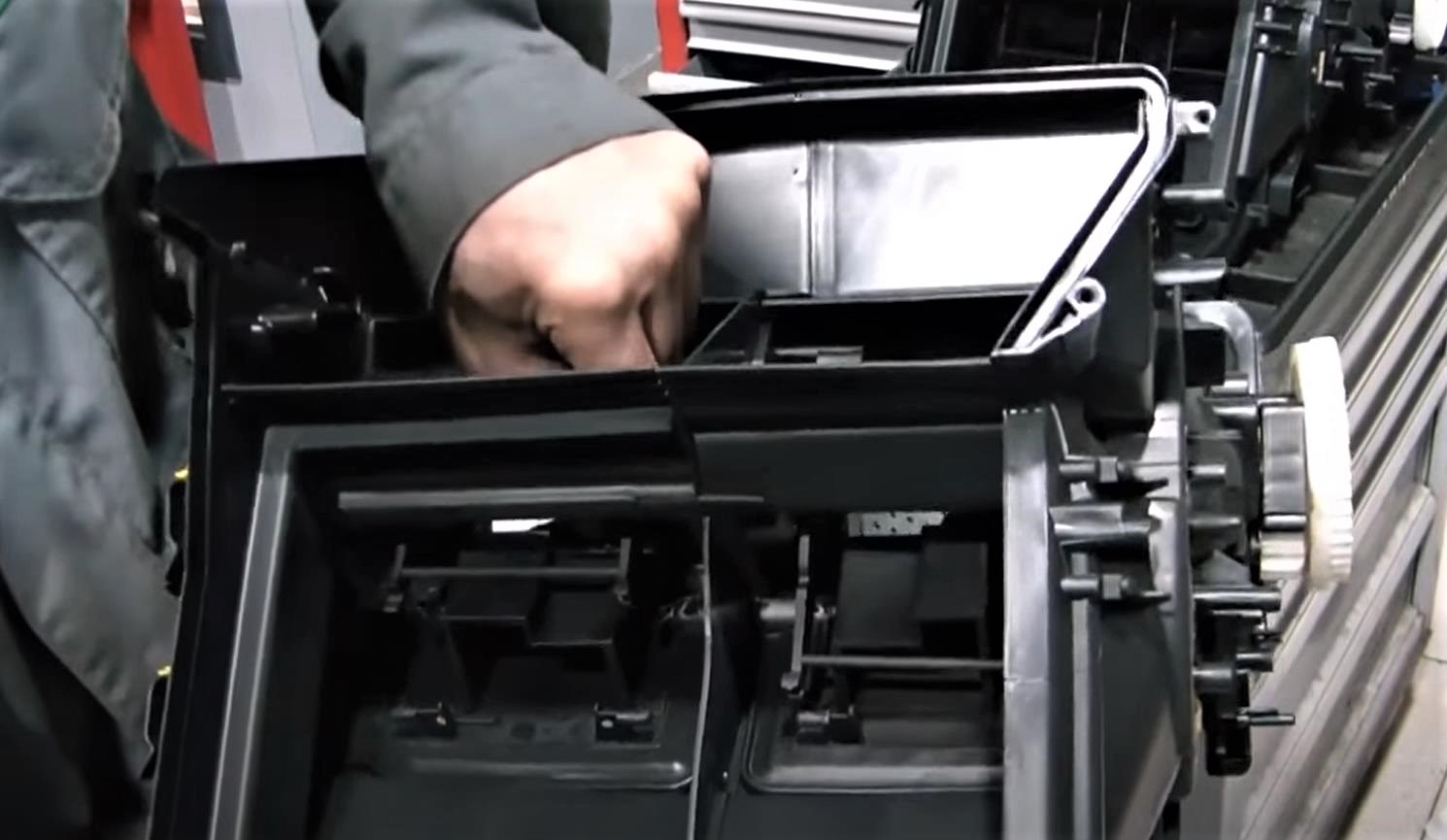 Ремонт печки Шевроле Круз