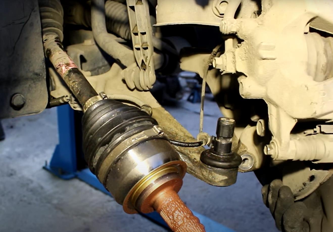 установка нового ШРУСа Шевроле Круз