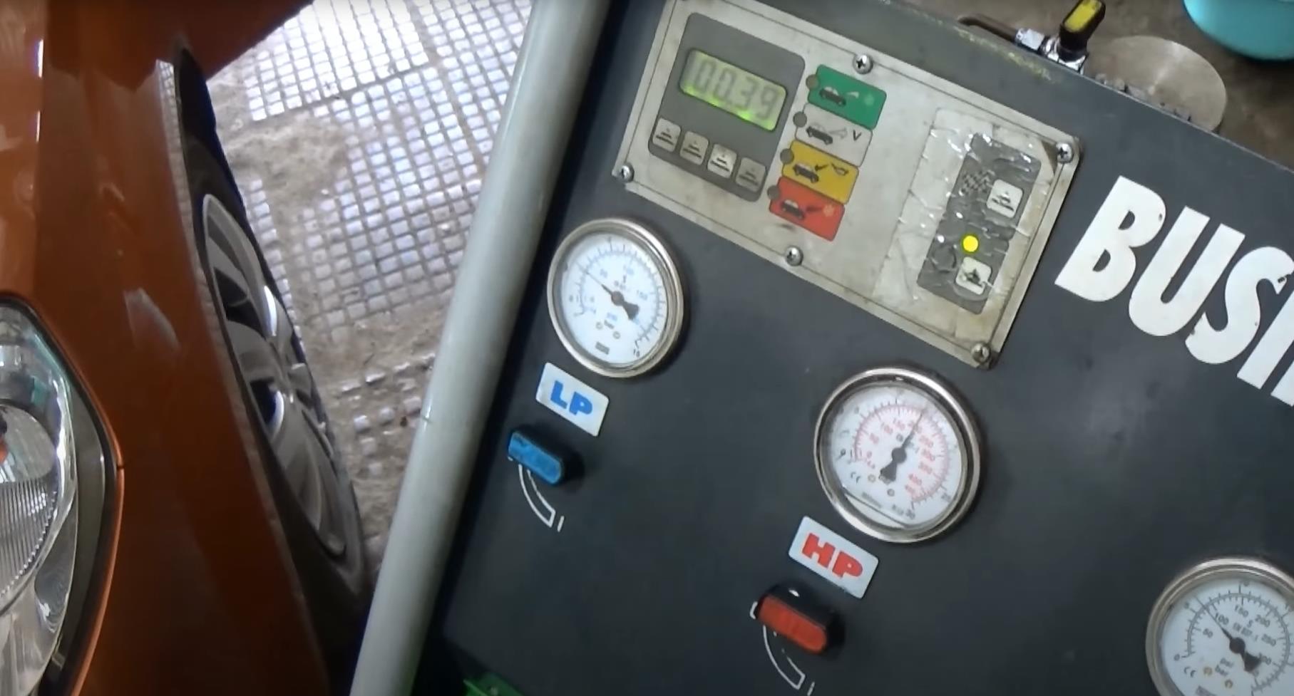 Заправочная машина кондиционера