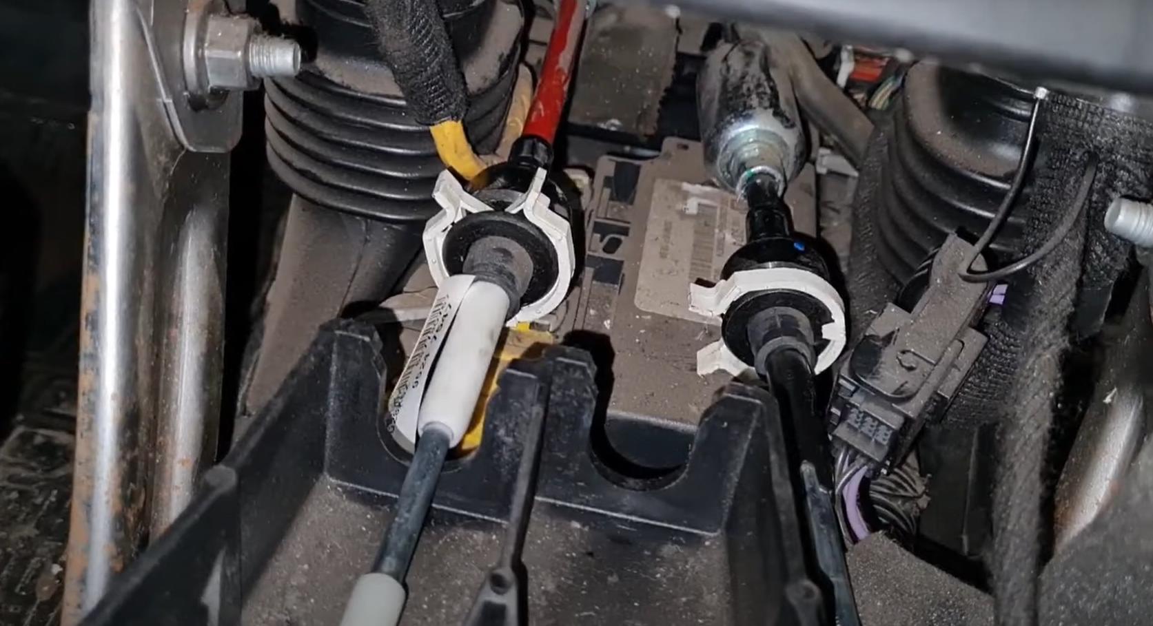 Ремонт тросов коробки Шевроле Круз