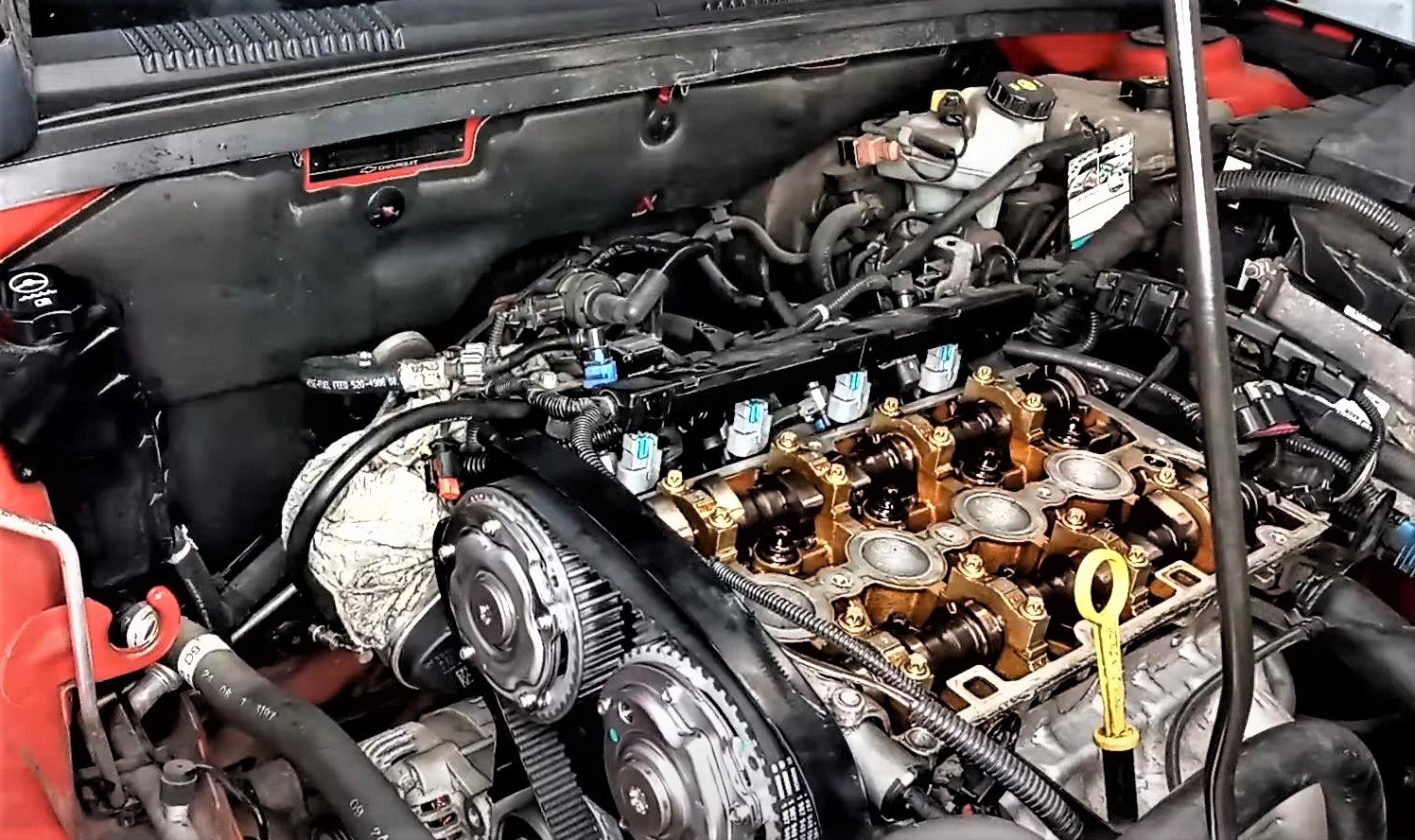 Замена шестерни распредвала Шевроле Круз