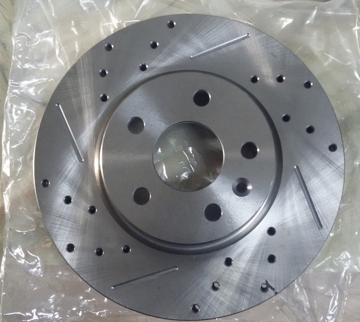 новый тормозной диск