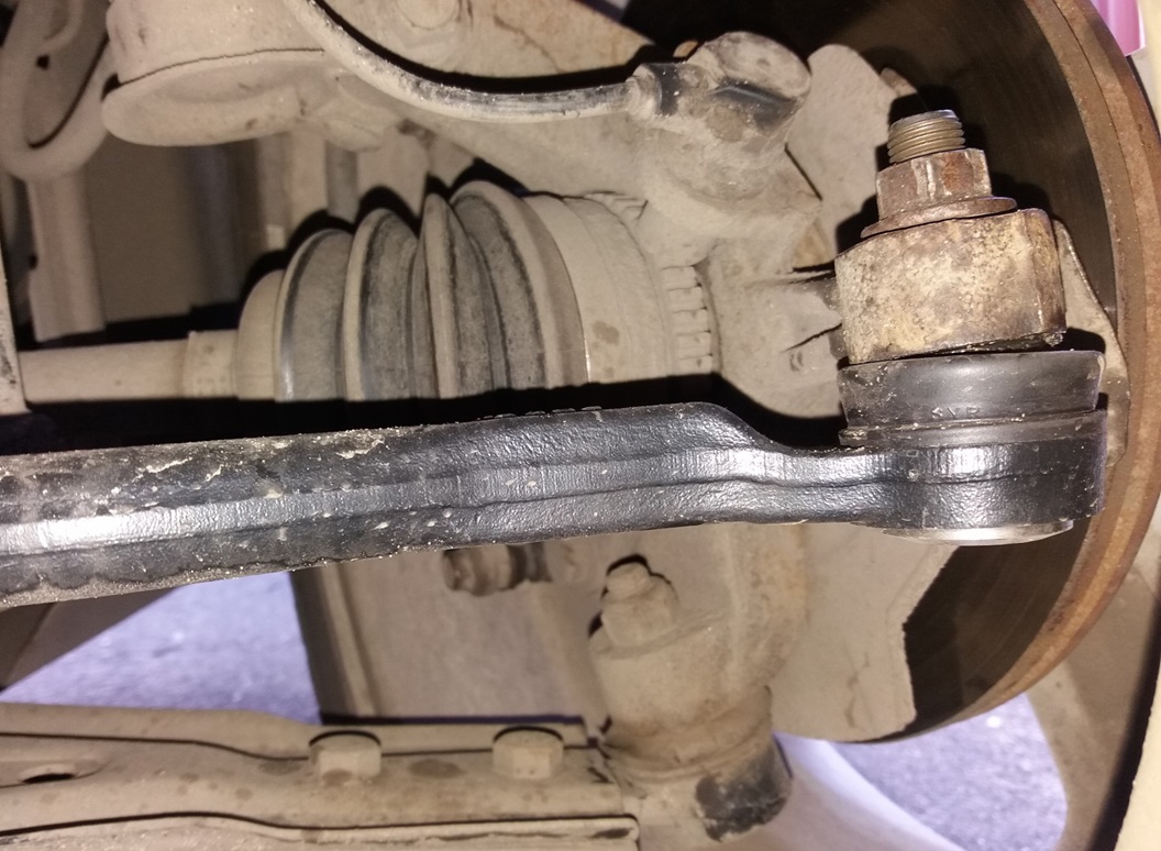 Замена рулевых наконечников Шевроле Авео