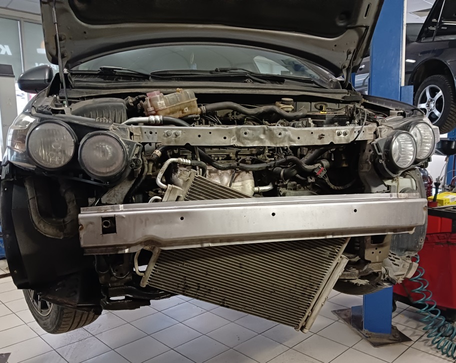 Замена радиатора кондиционера Шевроле Авео