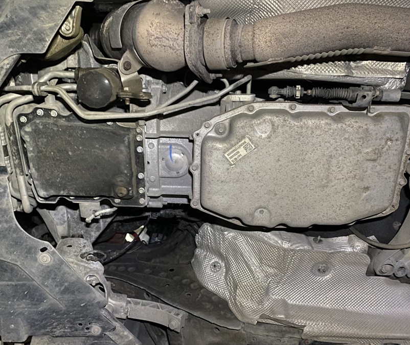 Замена масла в двигателе Шевроле Камаро