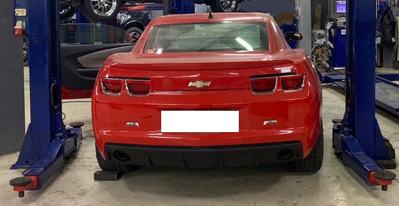 Шевроле Камаро готовится к замене рулевых тяг