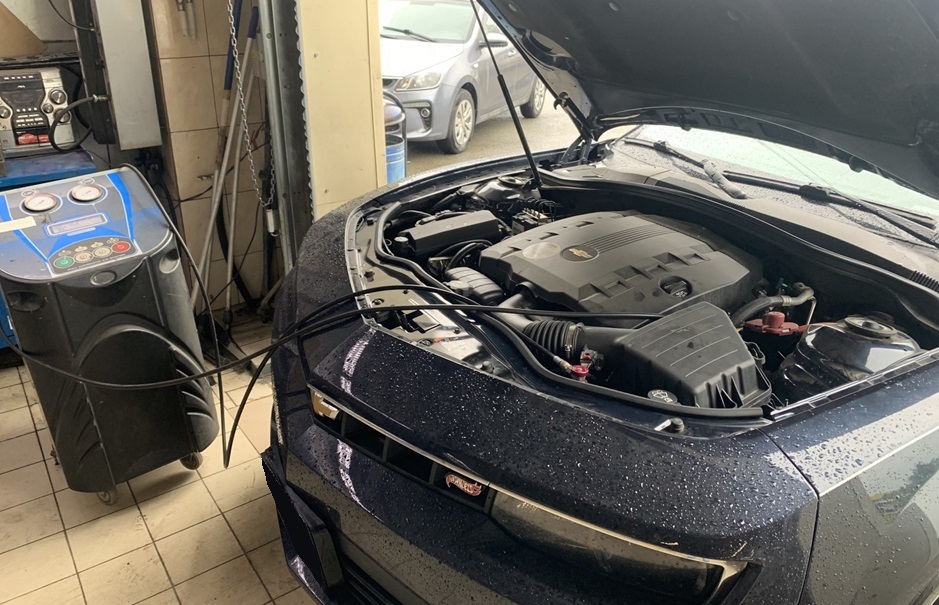 Заправка кондиционера Шевроле Камаро