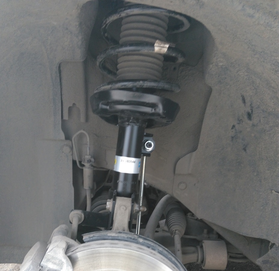 Замена амортизаторов Шевроле Орландо