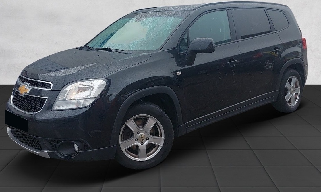 Шевроле Орландо в техцентре на замене термостата