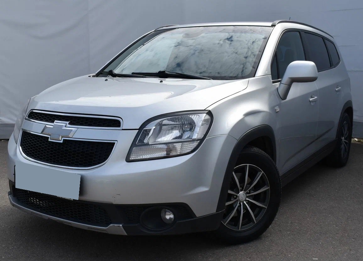 Шевроле Орландо в техцентре на замене тормозных колодок