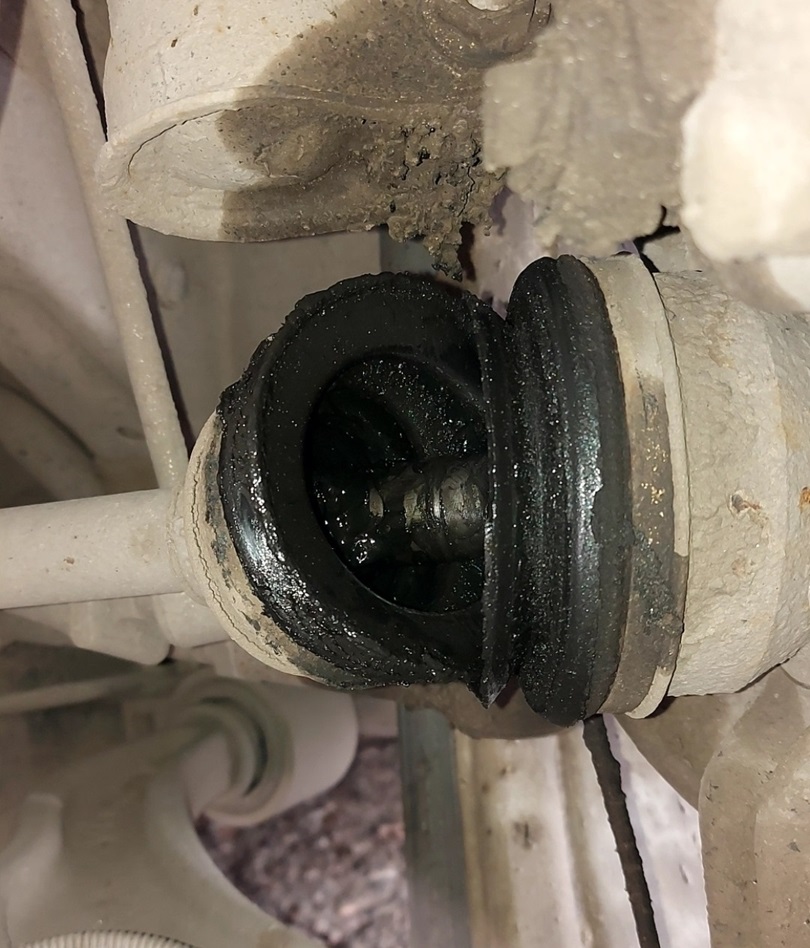 В этом случае нужна замена ШРУСа Шевроле Орландо