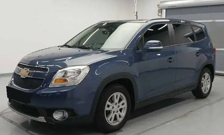 Шевроле Орландо в автотехцентре после замены рулевых тяг