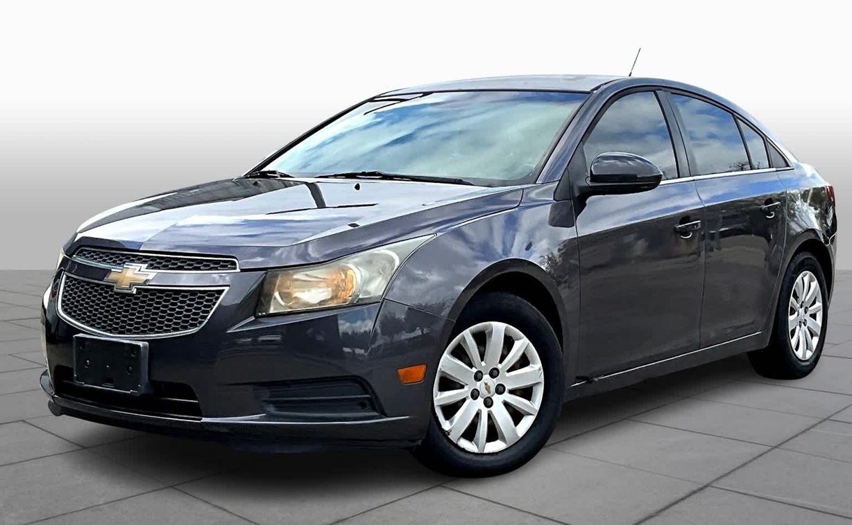 Шевроле Круз после замены подушек двигателя в автотехцентре