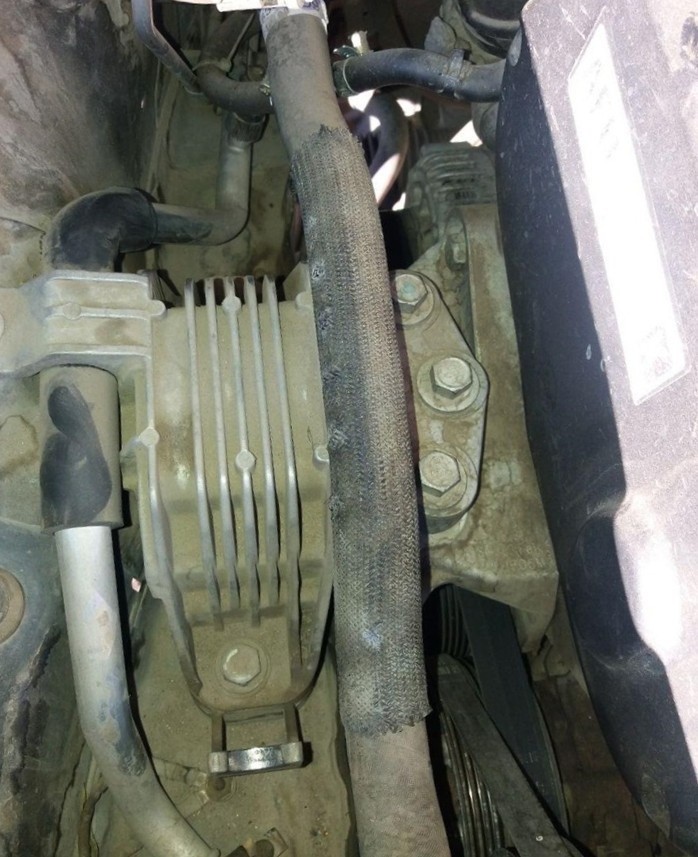 Замена опоры двигателя Шевроле Круз