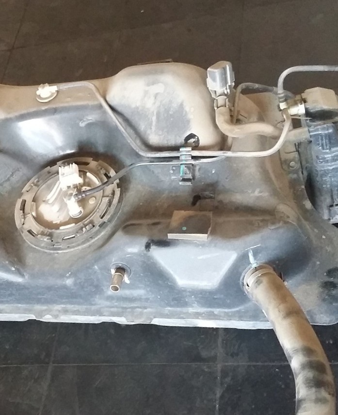 Замена топливного фильтра Шевроле Кобальт