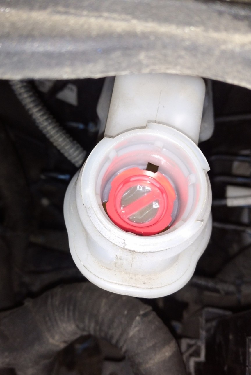 Замена тормозной жидкости Шевроле Кобальт