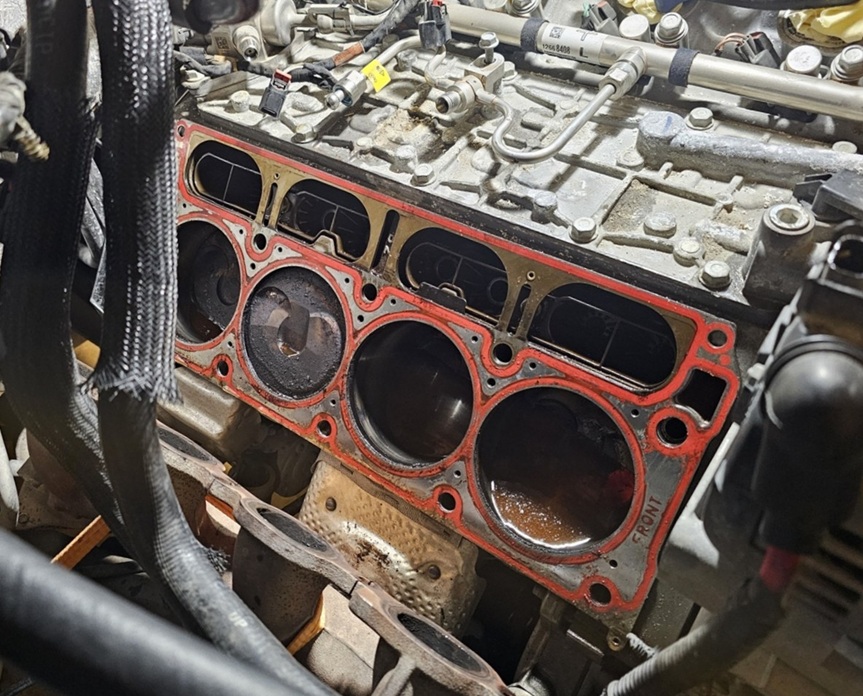 Ремонт двигателя Шевроле Тахо