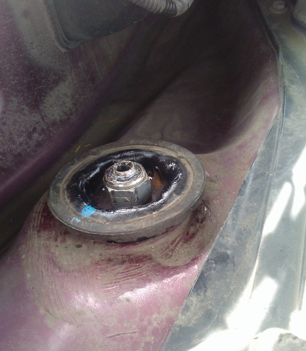 Замена опорных подшипников Шевроле Кобальт