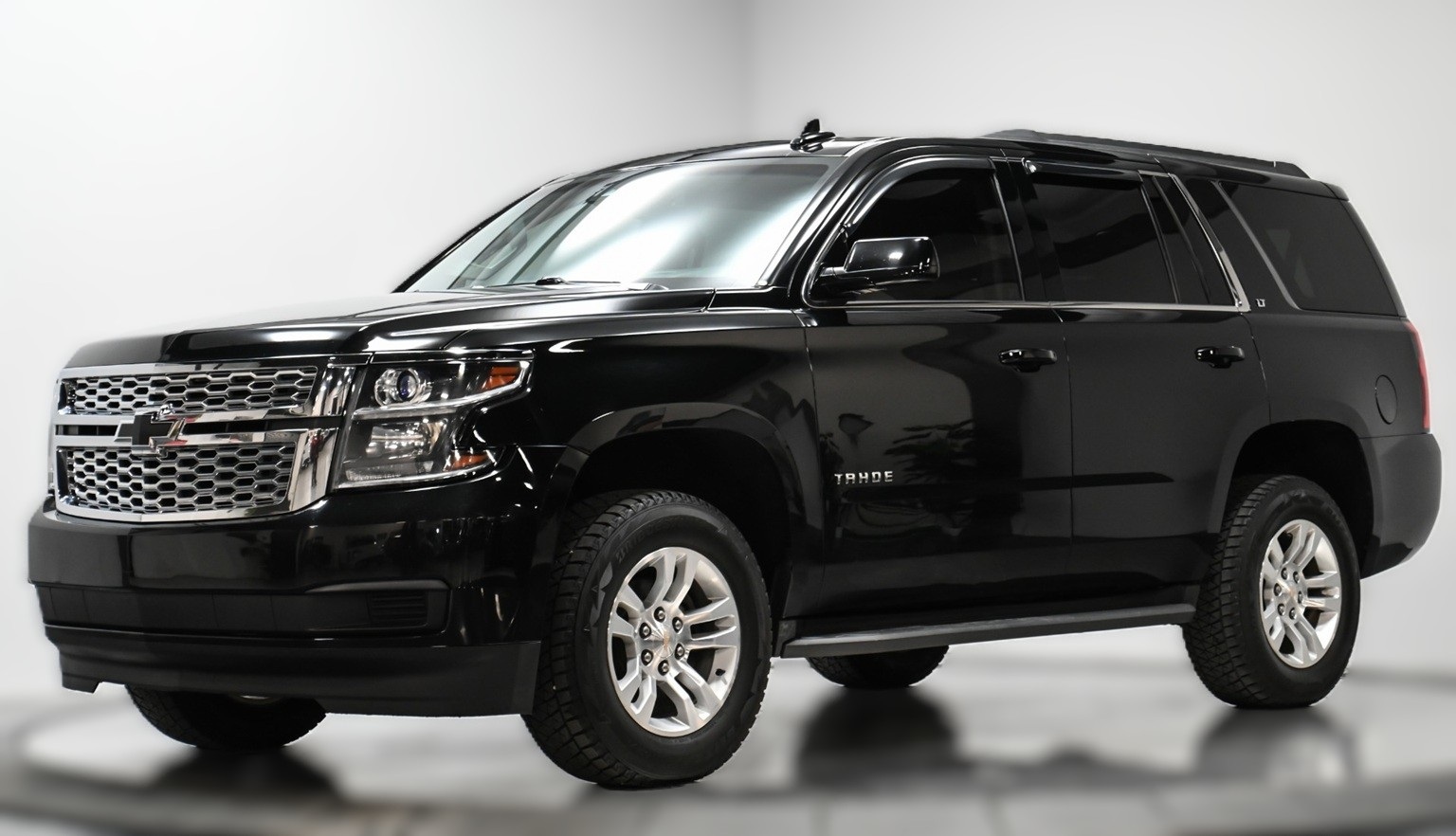 Шевроле Тахо после замены помпы в автотехцентре