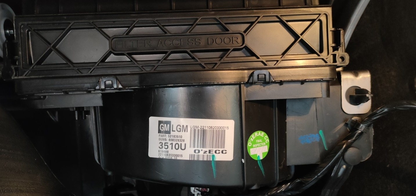 Замена салонного фильтра Шевроле Кобальт