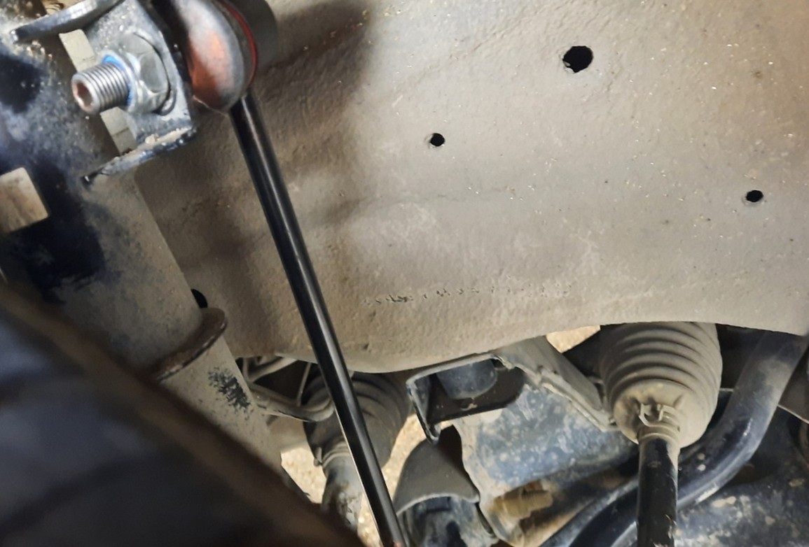 Замена стоек стабилизатора Шевроле Кобальт