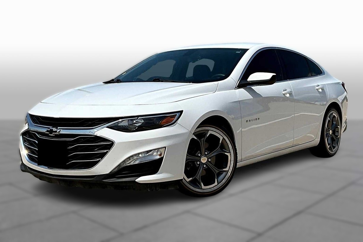 Шевроле Малибу после заправки кондиционера в автотехцентре