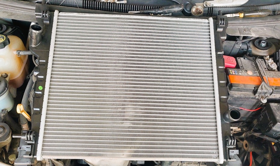 Замена радиатора Шевроле Спарк