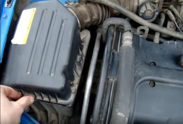 корпус воздушного фильтра на Авео