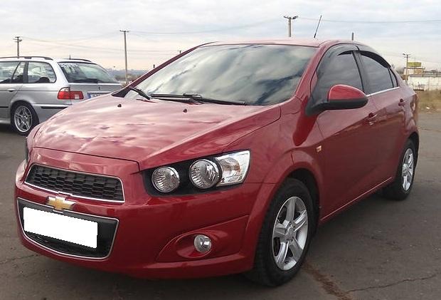 красный Авео