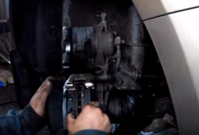 демонтаж колодок