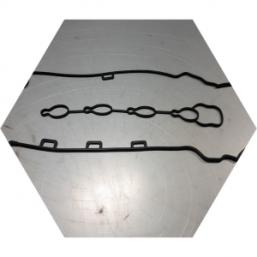 Новая прокладка крышки клапанов готова к монтажу